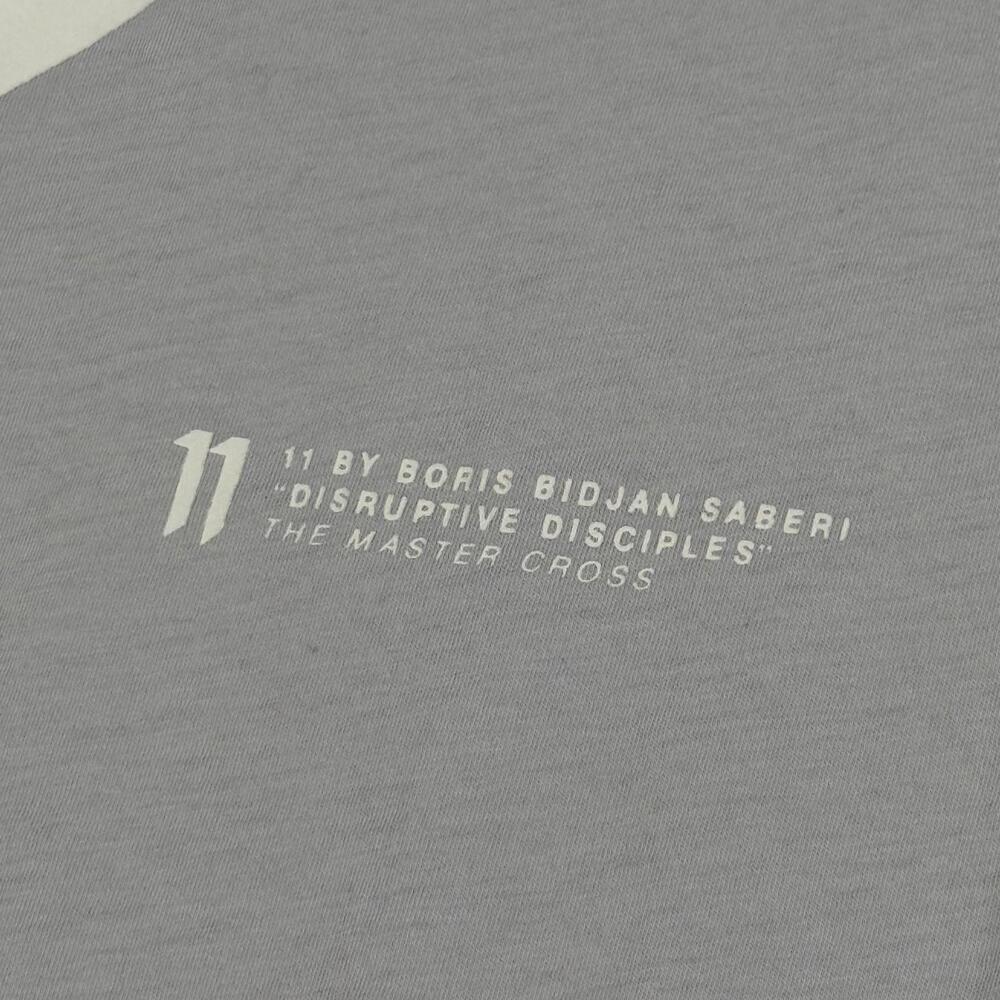 11 by Boris Bidjan Saberi Mens Gray "Disruptive Disciples" MasterCross Tee Large - Picture 3 of 11